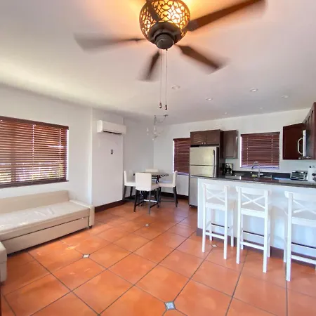 Makani Beach House 333-2